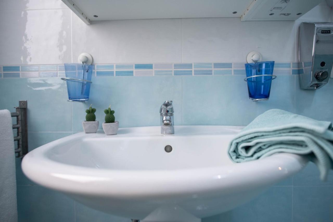 קסטל סן ג'ורג'ו Il Vicolo Suite Rooms מראה חיצוני תמונה